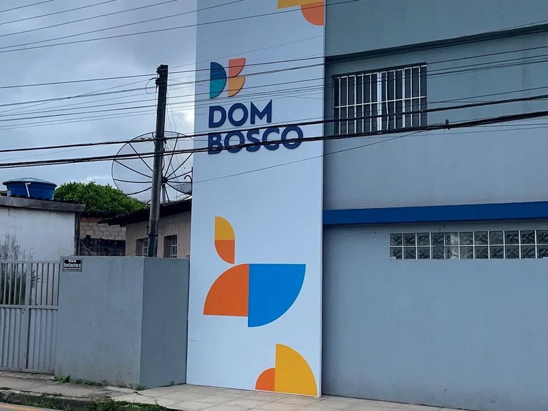 Fachada Comercial em ACM (4) - QSign