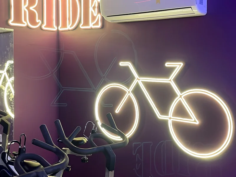 Displays de Ponto de Venda Elgin - QSign