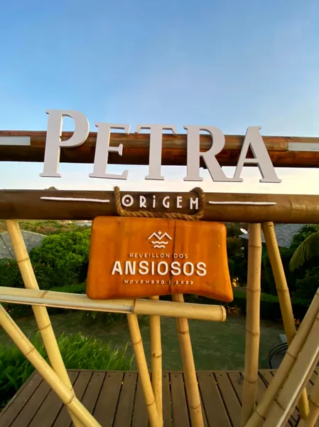 Cenografia Réveillon dos Ansiosos Petra (2) - QSign